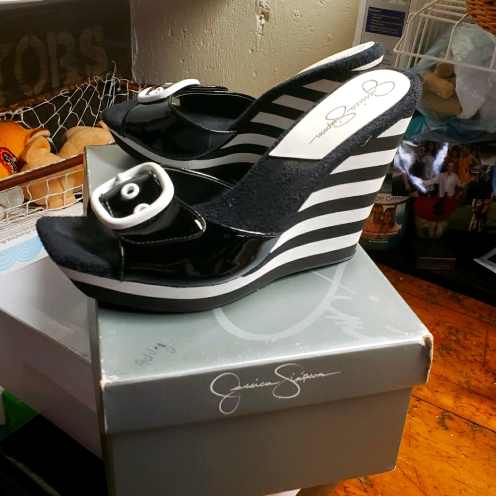 Wedge sandal